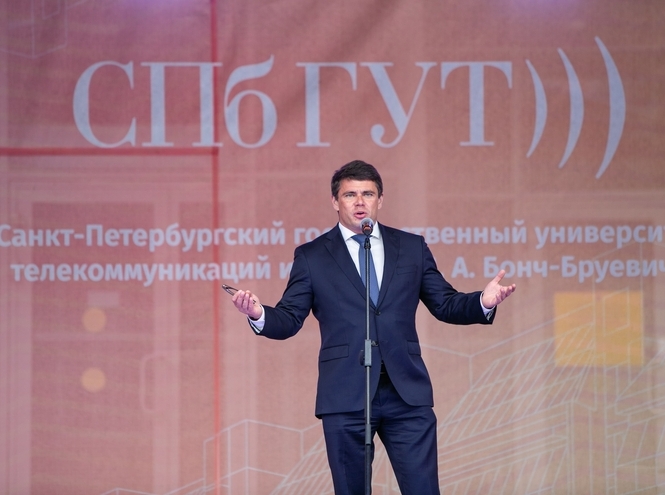 «Вы вступили в семью!»: в СПбГУТ прошёл День знаний 2025
