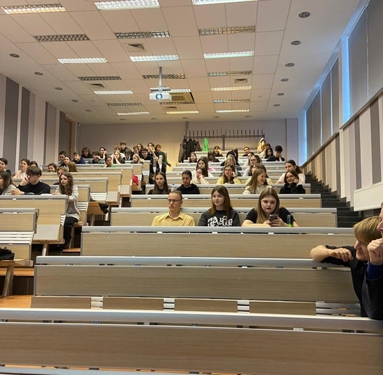 Студентам СПбГУТ рассказали об историческом смысле Дня народного единства