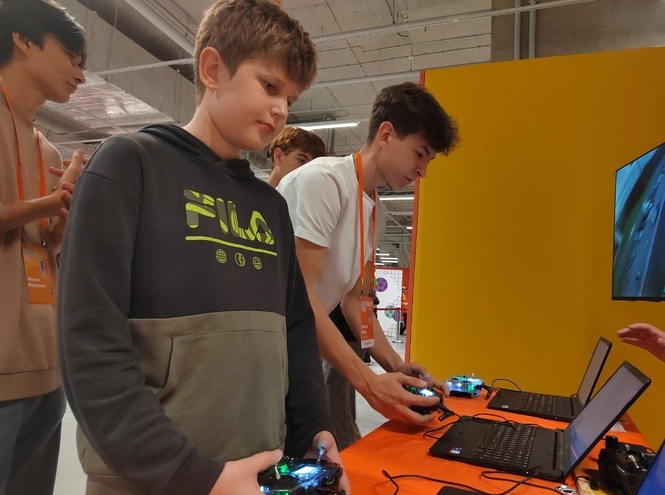 СПбГУТ стал партнером инженерного фестиваля «РобоФинист»