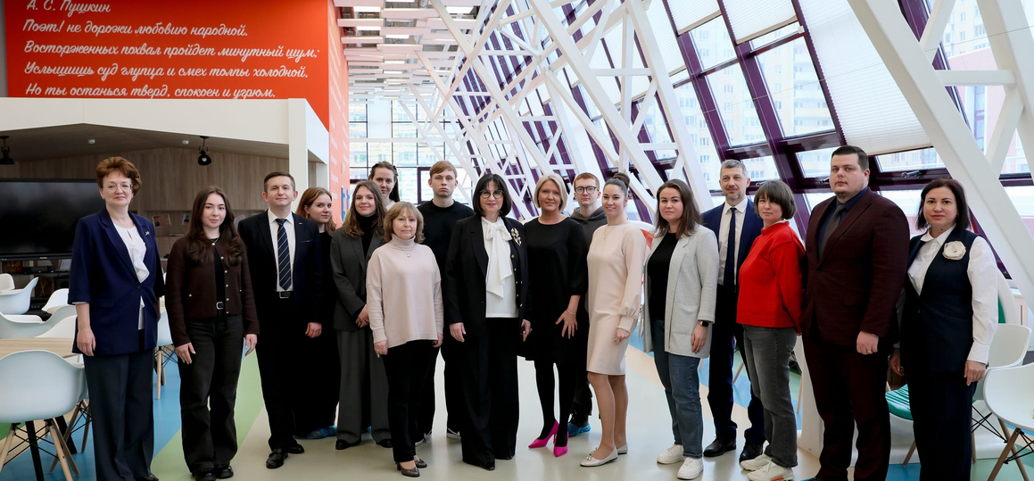 СПбГУТ и ИТШ №777 обсудили «День университета» для школьников