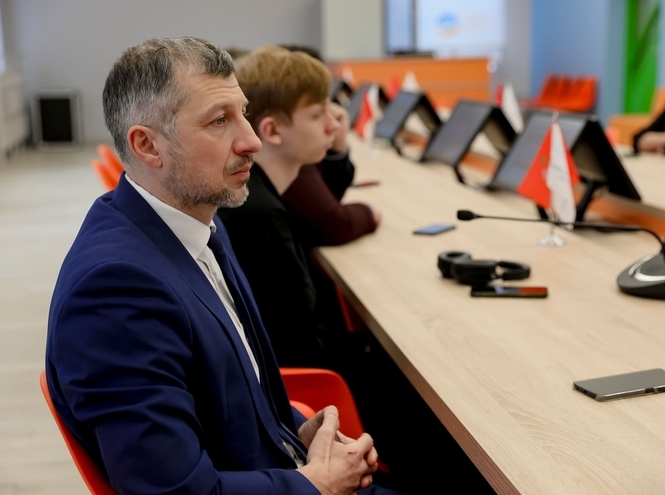 СПбГУТ и ИТШ №777 обсудили «День университета» для школьников