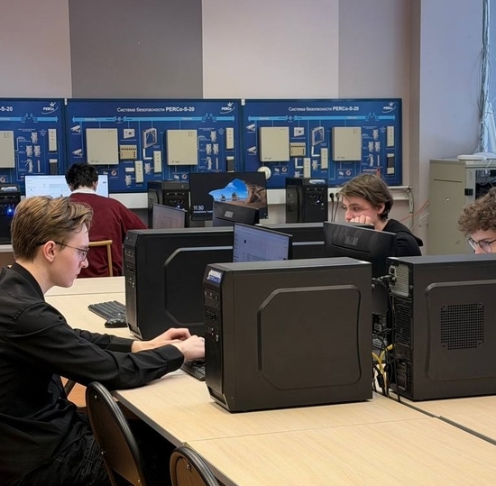 В СПбГУТ назвали имена лучших юных специалистов по информатике и защите данных