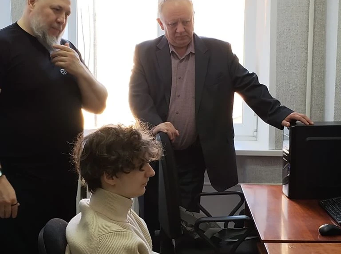 Студенты Смоленского колледжа телекоммуникаций приступают к разработке беспилотных технологий в новом конструкторском бюро