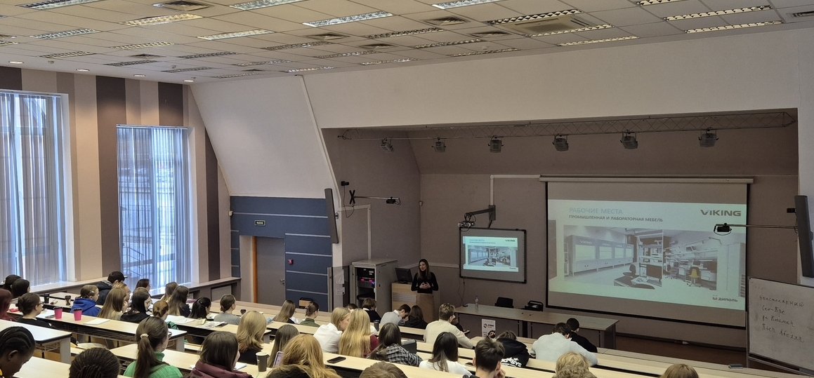 Студентам СПбГУТ рассказали о PR и маркетинге в промышленности