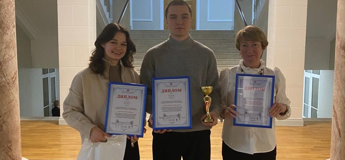 Студенты СПбГУТ получили награды за победу в олимпиаде по экономике