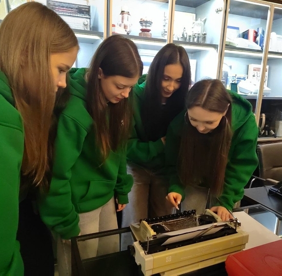 Школьники Ленобласти из «ФосАгро-класса» побывали в СПбГУТ