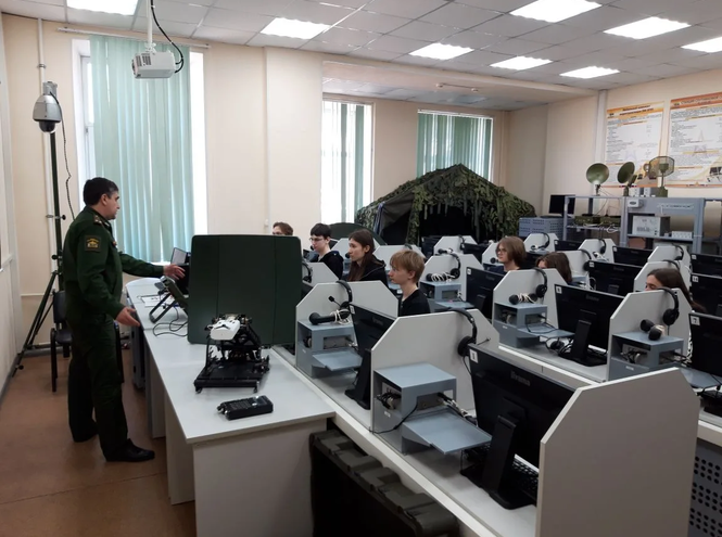 В СПбГУТ завершилась весенняя Школа будущего студента