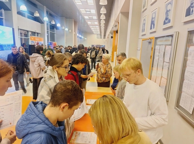 Более 400 гостей собрал День открытых дверей СПбГУТ