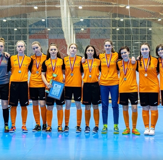 Сборная команда «Бонча» – серебряный призер соревнований по футболу