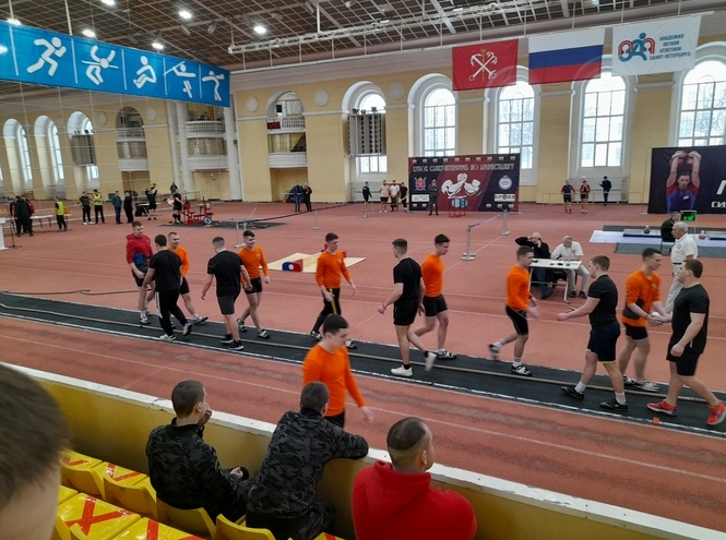 Студенты ВУЦ выступили на Спартакиаде по силовым видам спорта