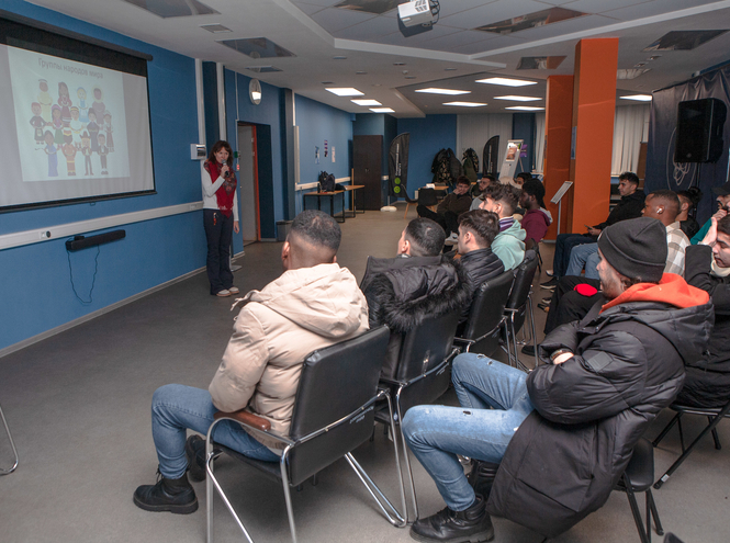 Иностранные студенты погрузились в культуру славянских народов на мероприятиях клуба «Сигнал»