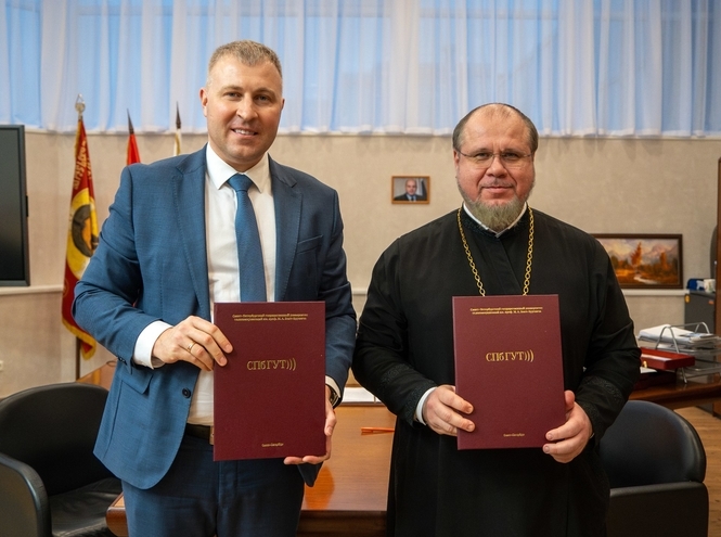 Приход Исаакиевского собора посетил СПбГУТ