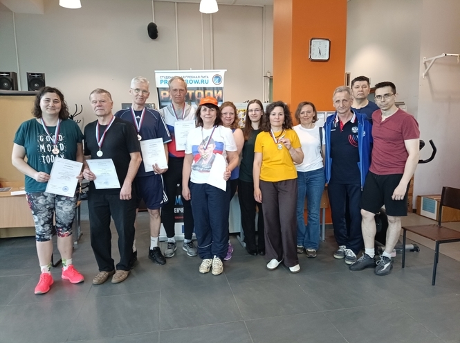 Спартакиада работников продолжилась соревнованиями по гребле на тренажёрах