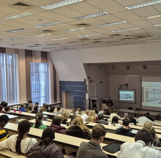 Студентам СПбГУТ рассказали о PR и маркетинге в промышленности