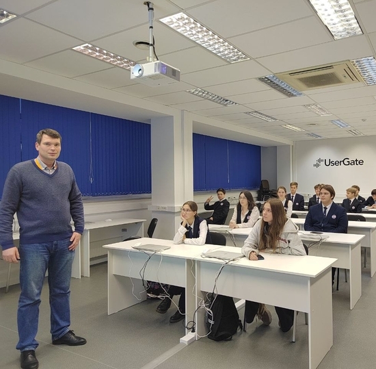 СПбГУТ посетили ученики Инженерно-технологической школы № 777