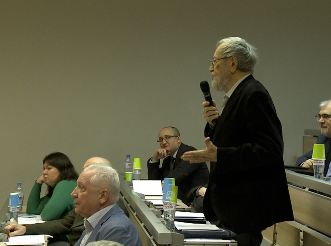 Поздравляем с защитой диссертации!