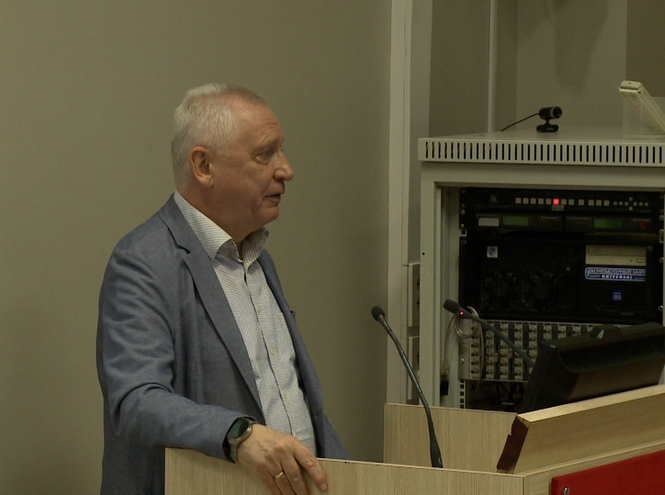 Поздравляем с защитой диссертации!