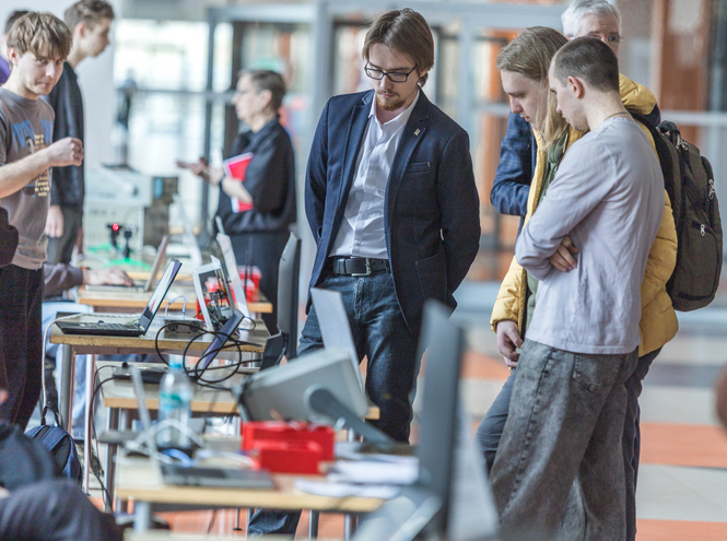 «Студенческая весна»: 830 работ, 586 докладов, выставка разработок и экспертные выступления