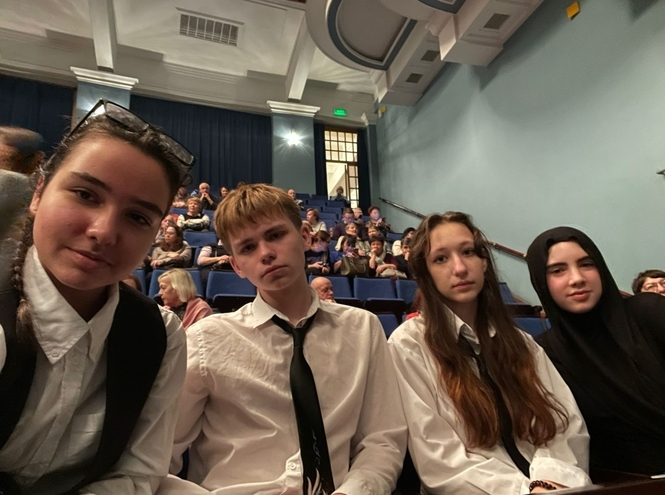 Студенты СПбКТ посетили концерт казачьей песни