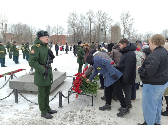 Студенты и сотрудники СПбГУТ почтили память героев блокадного Ленинграда