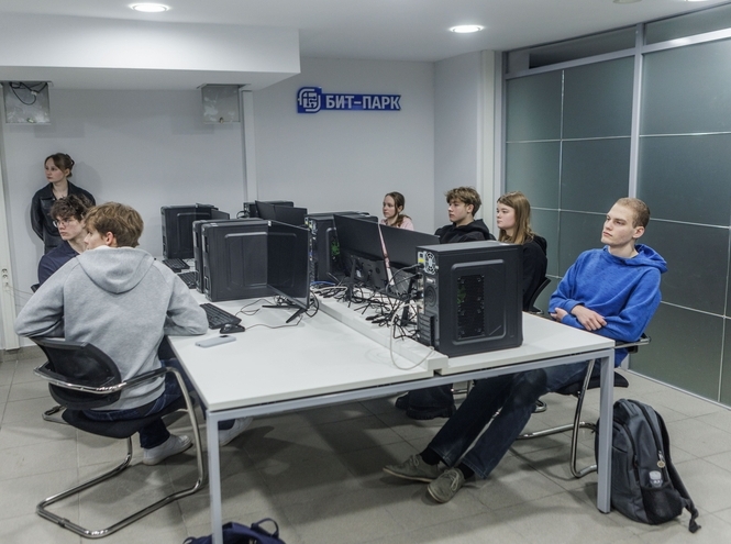 В СПбГУТ прошел мастер-класс по сетям 6G