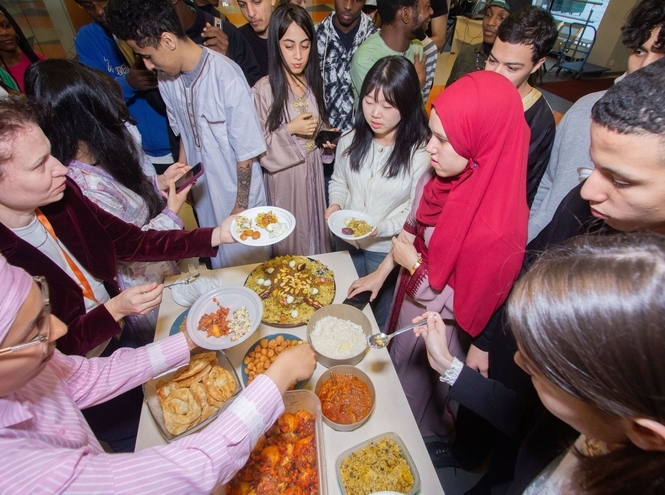 В СПбГУТ прошел Новый год иностранных студентов