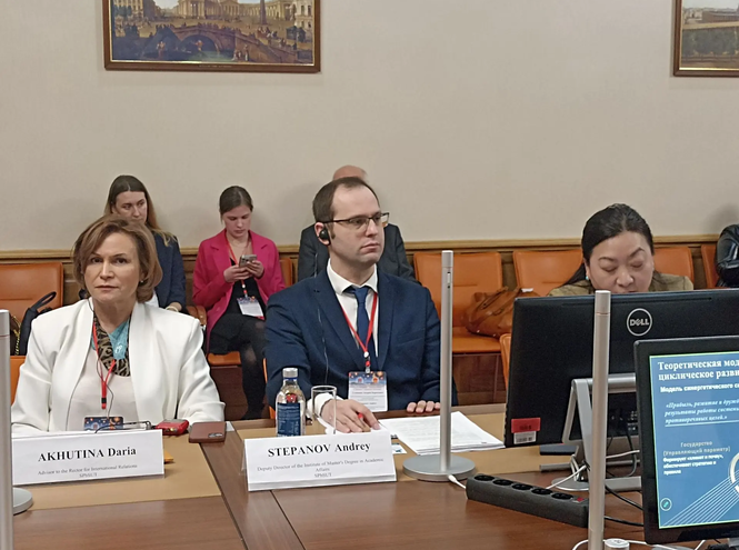 СПбГУТ представил образовательный и научный потенциал на Российско-Китайском деловом форуме