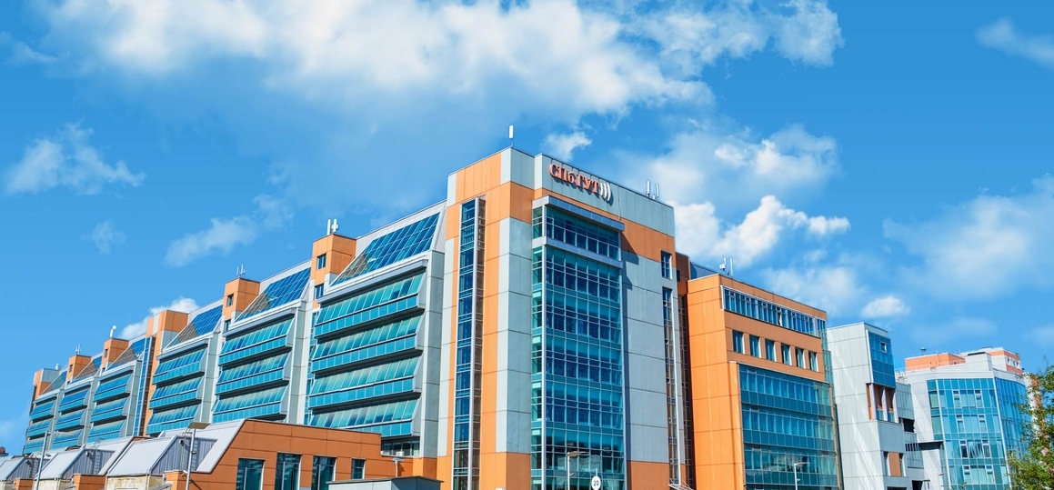 Ректор СПбГУТ представил в Совете Федерации концепцию прогнозирования киберугроз на основе генеративного ИИ