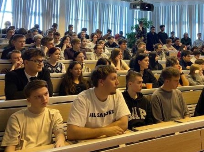 Легендарная разведчица Тамара Нетыкса рассказала студентам СПбГУТ о любви к Родине и 20-летней загранкомандировке