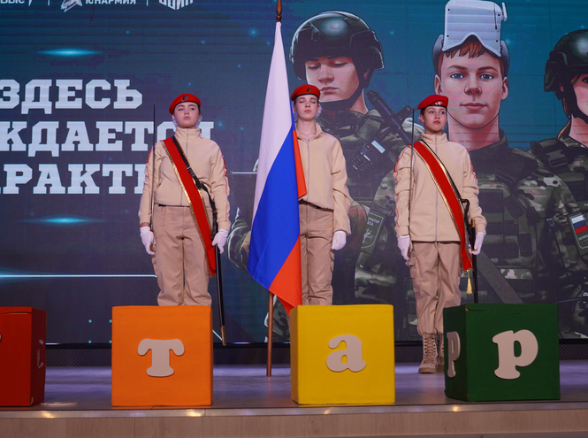 СПбГУТ провел для школьников мастер-класс по беспилотникам на «Зарнице 2.0»