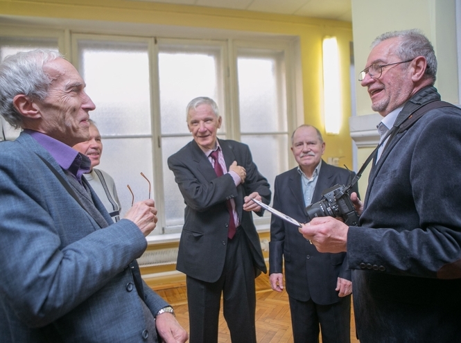 На Мойке, 61 прошла встреча выпускников ЛЭИС-СПбГУТ разных поколений