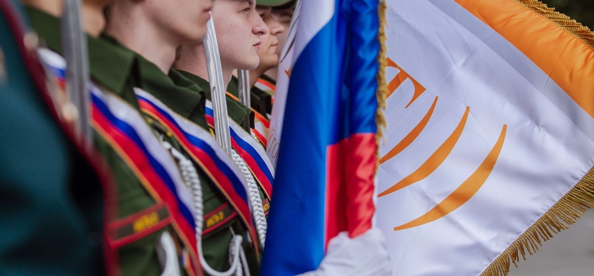 Состоялась церемония выпуска молодых офицеров военного учебного центра при СПбГУТ