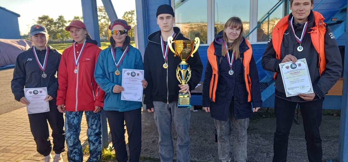 «Бончевцы» приняли участие в соревнованиях по парусным гонкам на ял-2