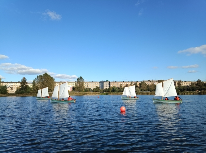 «Бончевцы» приняли участие в соревнованиях по парусным гонкам на ял-2