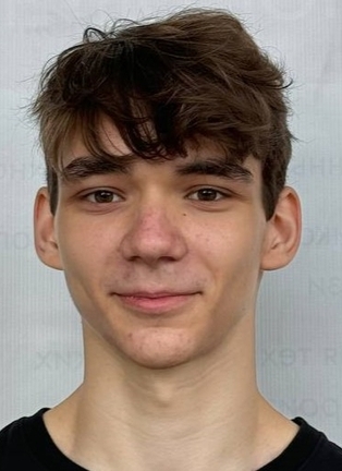 Арефьев Максим Артемович