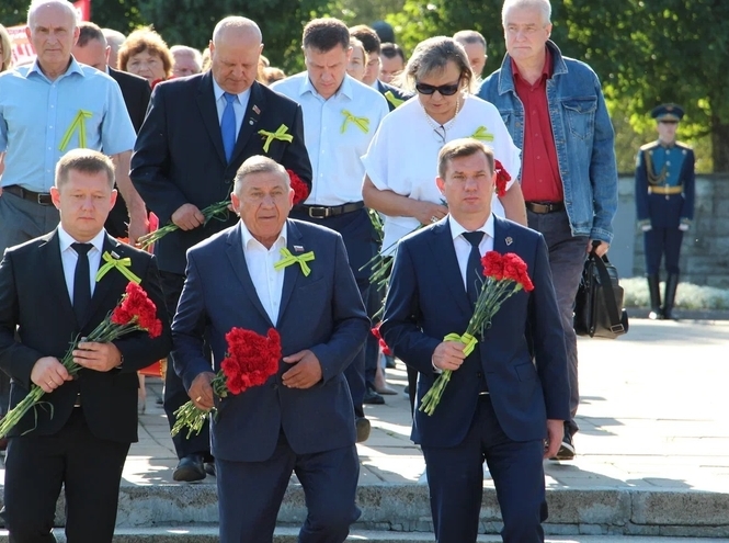 СПбГУТ присоединился к участникам траурно-торжественного церемониала