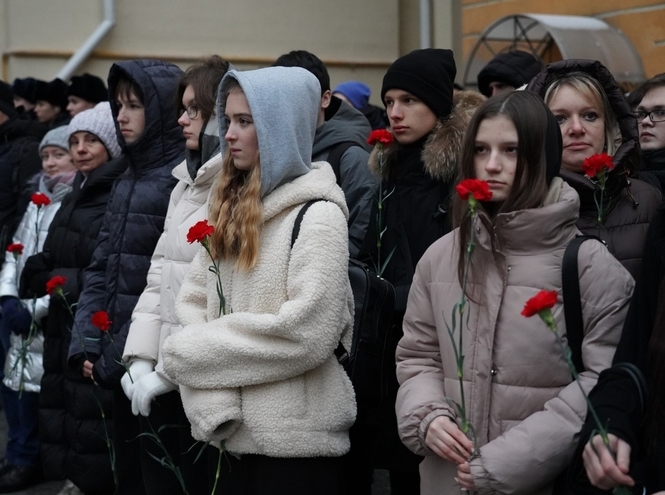 Студенты СПбКТ – на мероприятиях ко Дню Героев Отечества